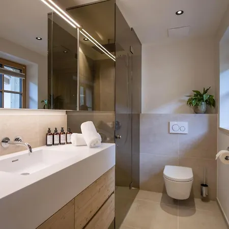 Διαμέρισμα 4br Penthouse Indoor Pool&spa - What'app - 0034-635-518-216 - For Reservations!! *